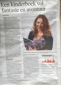 IJmuider Courant, 6th September 2024: interview with Valentina Schippers-Opejko about her book 'The search for the hourglasses'.